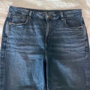 American Eagle Curvy Mom Jean 16 Short